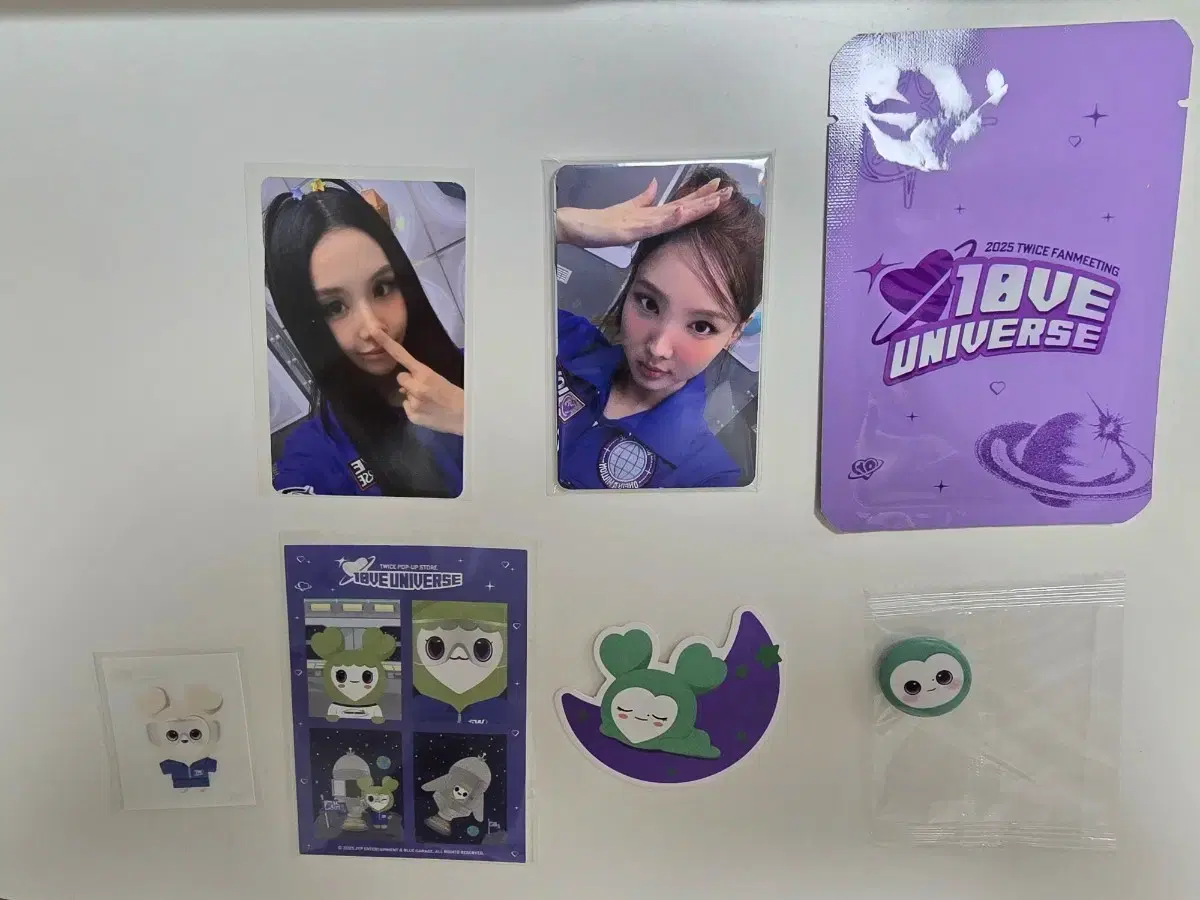 thumbnail-0
